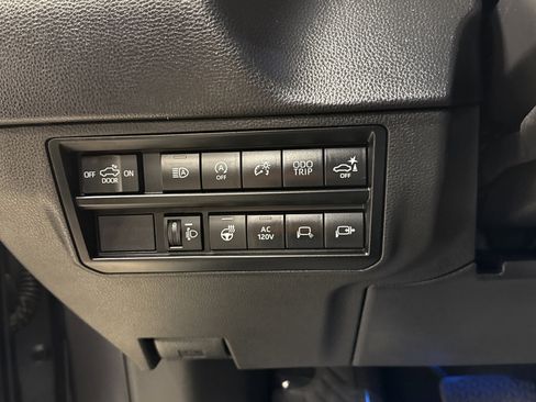 Used 2024 Toyota Tundra SR5 image 8