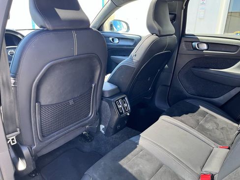 Used 2023 Volvo C40 P8 Recharge Plus AWD/4WD image 19