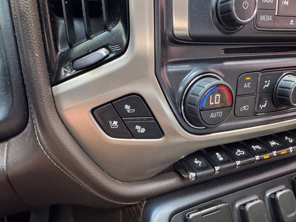 Used 2018 GMC Sierra 1500 Denali w/ Denali Ultimate Package AWD/4WD image 34