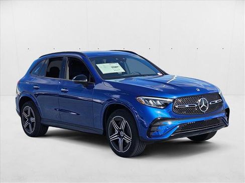 New 2025 Mercedes-Benz GLC 300 image 7