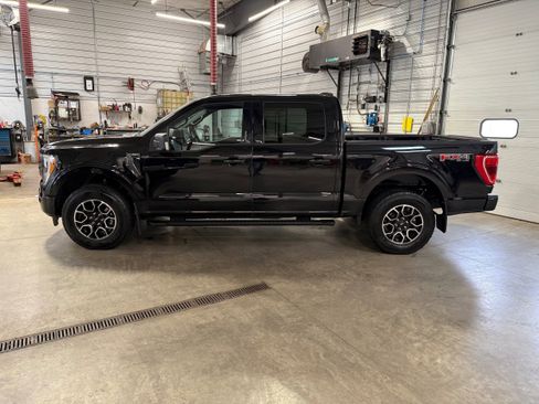 Used 2023 Ford F150 XLT w/ Equipment Group 302A High image 27