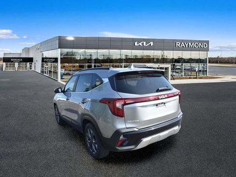 Certified 2024 Kia Seltos S FWD image 5