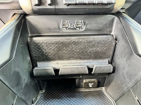 Used 2022 RAM 2500 Laramie AWD/4WD image 36