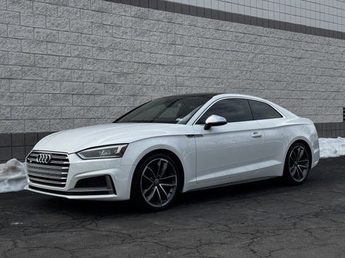 Used 2019 Audi S5 Premium w/ Convenience Package image 2