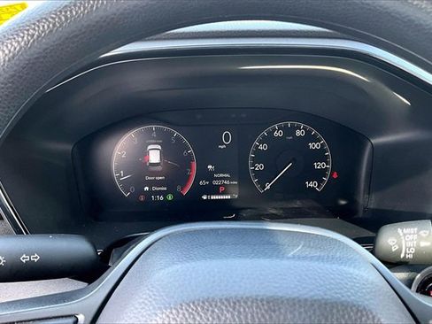 Used 2025 Honda CR-V EX image 13
