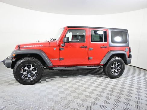 Used 2012 Jeep Wrangler Unlimited Rubicon w/ Connectivity Group AWD/4WD image 2