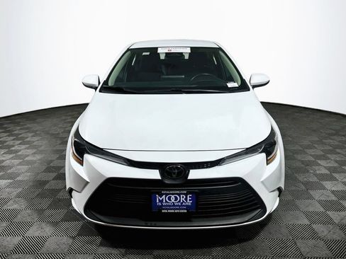 Certified 2024 Toyota Corolla LE FWD image 2