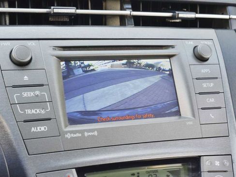 Used 2014 Toyota Prius Three image 20