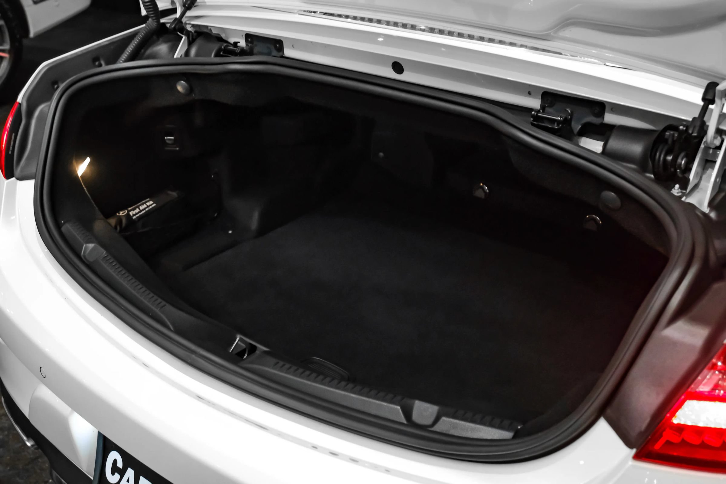Used 2018 Mercedes-Benz E 400 Cabriolet image 52