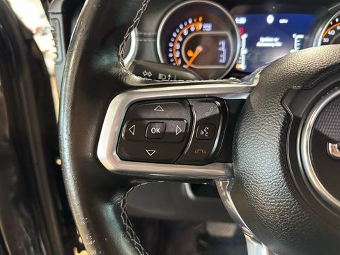 Used 2021 Jeep Gladiator Overland w/ Popular Equipment Package image 18