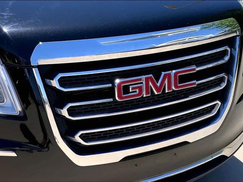 Used 2017 GMC Terrain SLT w/ Driver Alert Package I FWD image 28