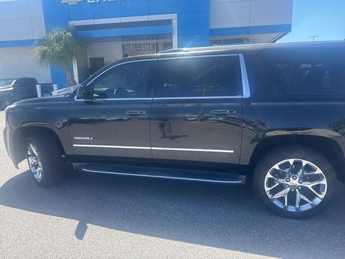 Used 2016 GMC Yukon XL Denali w/ Open Road Package RWD image 8