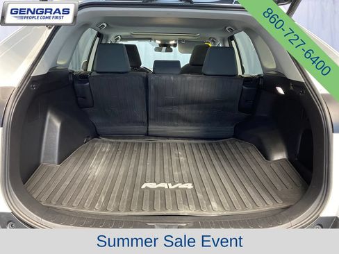 Used 2022 Toyota RAV4 XLE w/ Convenience Package AWD/4WD image 34