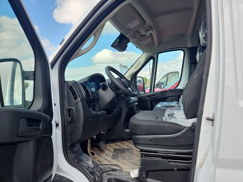 Used 2025 RAM ProMaster 2500 w/ Power Group image 7