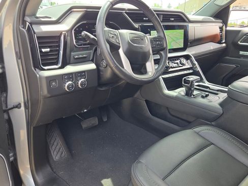 Used 2024 GMC Sierra 1500 Denali w/ Technology Package AWD/4WD image 24