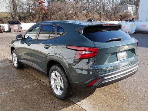 New 2026 Chevrolet Trax LS w/ LS Convenience Package image 5