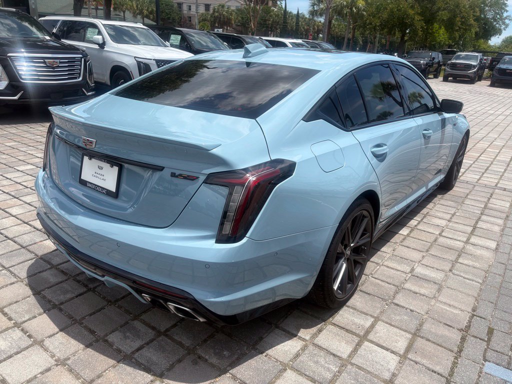 Used 2025 Cadillac CT5 V RWD image 6