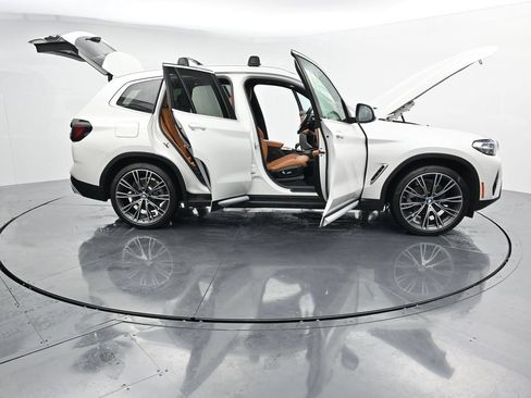 Used 2022 BMW X3 xDrive30i w/ Premium Package AWD/4WD image 38