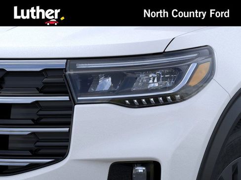 New 2026 Ford Explorer Active w/ Active Comfort Package image 18