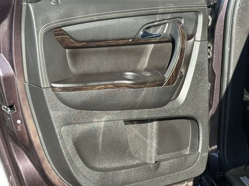 Used 2015 GMC Acadia Denali image 27