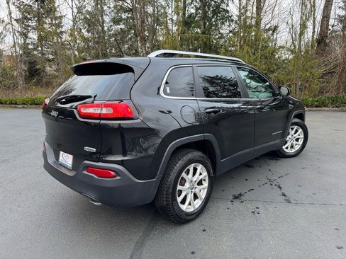 Used 2014 Jeep Cherokee Latitude image 15