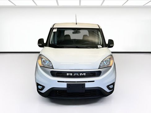 Used 2022 RAM ProMaster City Wagon w/ Lights & Wheels Group FWD image 2
