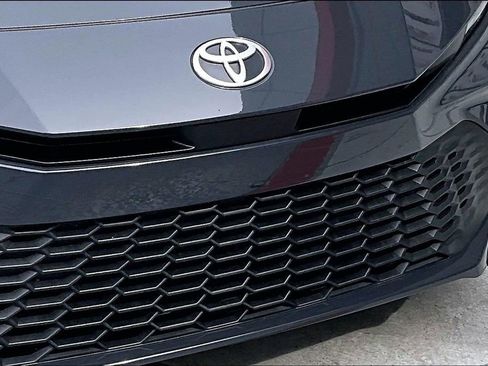 Certified 2025 Toyota Camry SE FWD image 36