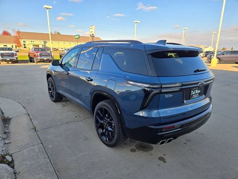 Used 2024 Chevrolet Traverse RS w/ LPO, Floor Liner Package AWD/4WD image 6