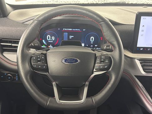 Used 2025 Ford Explorer ST-Line AWD/4WD image 24