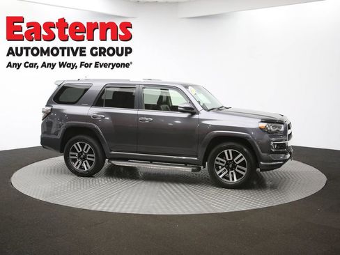 Used 2015 Toyota 4Runner Limited image 47