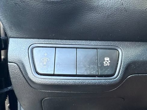 Certified 2023 Kia Forte LXS FWD image 21
