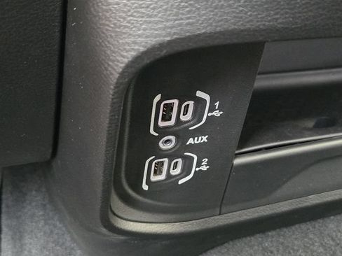 Certified 2026 RAM 2500 Big Horn AWD/4WD image 24