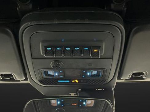 Used 2024 Ford Bronco Badlands w/ Sasquatch Package image 37