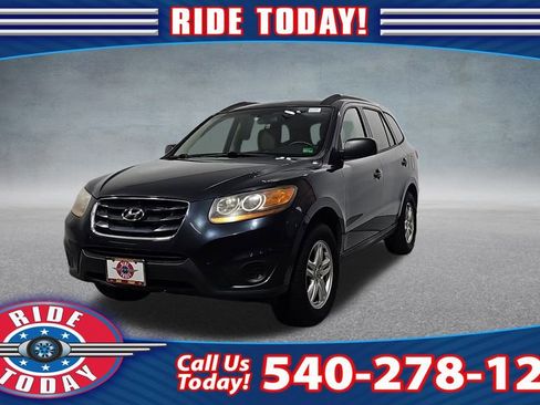 Used 2011 Hyundai Santa Fe GLS image 1