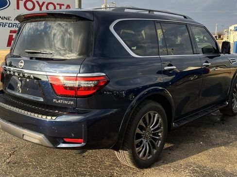 Used 2024 Nissan Armada Platinum w/ Captain's Chairs Package image 8