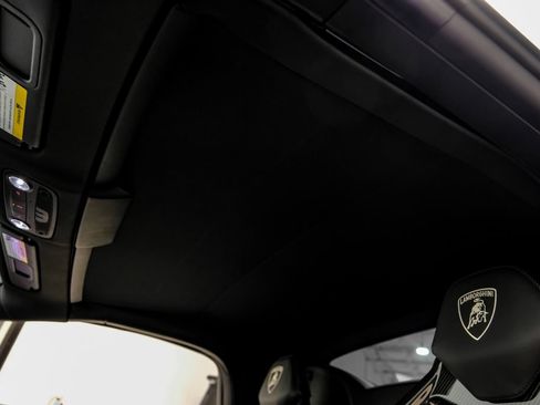 Used 2024 Lamborghini Huracan EVO AWD/4WD image 37
