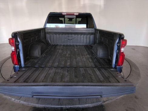 Used 2023 Chevrolet Silverado 1500 RST w/ Convenience Package II image 9