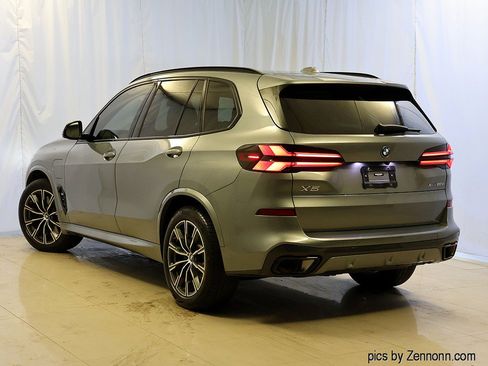 Used 2024 BMW X5 xDrive50e w/ Executive Package AWD/4WD image 9