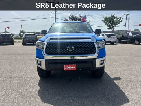 Used 2021 Toyota Tundra SR5 w/ SR5 Leather Package RWD image 10