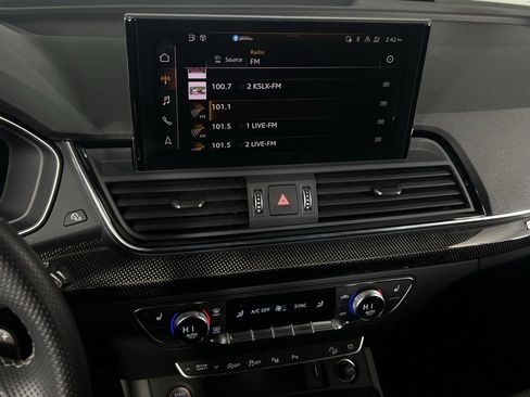 Used 2023 Audi SQ5 Prestige w/ Prestige Package image 18