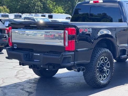Used 2024 Ford F250 Platinum AWD/4WD image 22