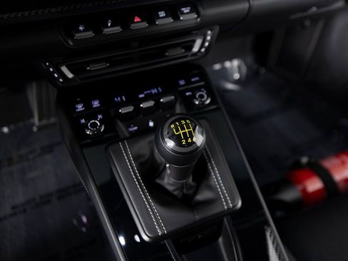 Certified 2022 Porsche 911 GT3 image 28