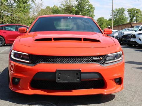 Used 2017 Dodge Charger R/T Scat Pack RWD image 2