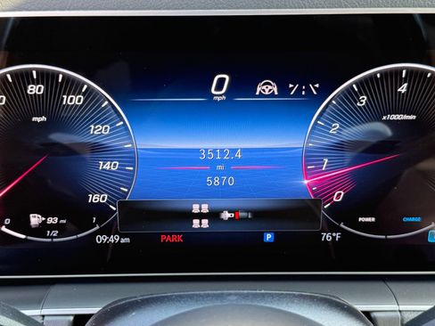 Used 2025 Mercedes-Benz GLS 450 4MATIC image 35