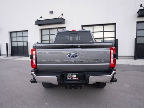 Used 2024 Ford F250 Lariat AWD/4WD image 7