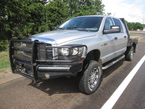 Used 2007 Dodge Ram 2500 Truck Laramie AWD/4WD image 9