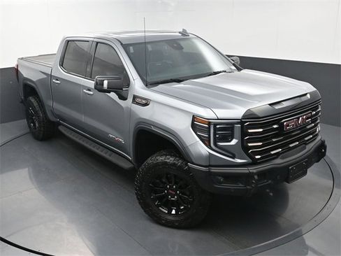 Used 2023 GMC Sierra 1500 AT4X image 38