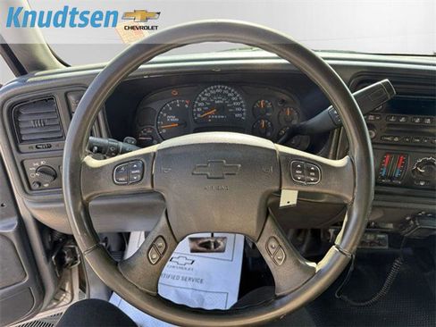 Used 2007 Chevrolet Silverado 3500 LT w/ Heavy-Duty Power Package image 18