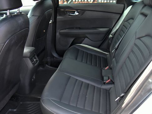 Used 2024 Kia Forte GT-Line w/ GT-Line Premium Package FWD image 39