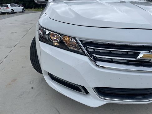 Used 2016 Chevrolet Impala LT w/ Convenience Package FWD image 7